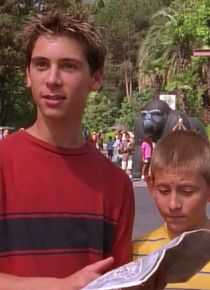 马尔科姆的一家 第四季海报