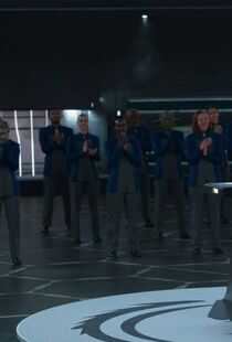 星际迷航：发现号 第四季海报