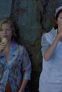 水桶中的钻石海报