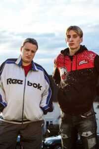 英村脑残故事 第二季海报