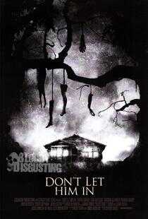 悬挂在树梢的残骸海报