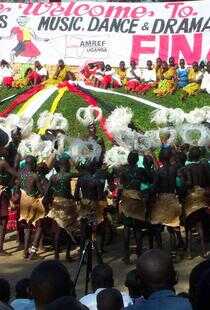 乌干达天空下海报